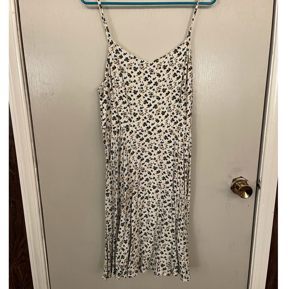 Old navy floral spaghetti strap dress